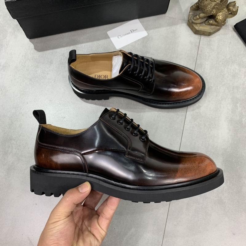 DIOR Men's Shoes 570